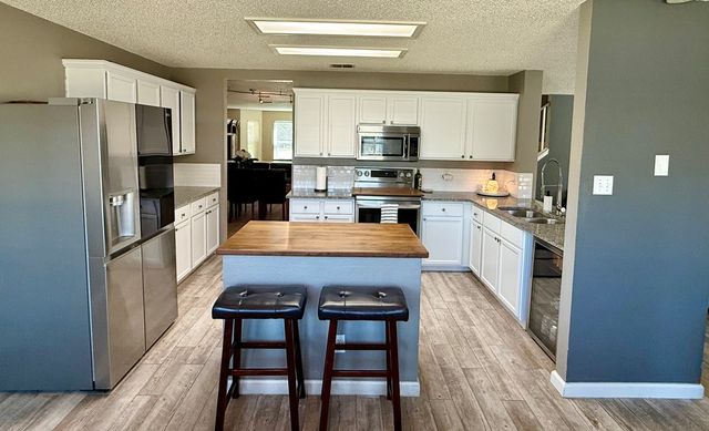 8225 San Antonio St, Odessa, TX 79765