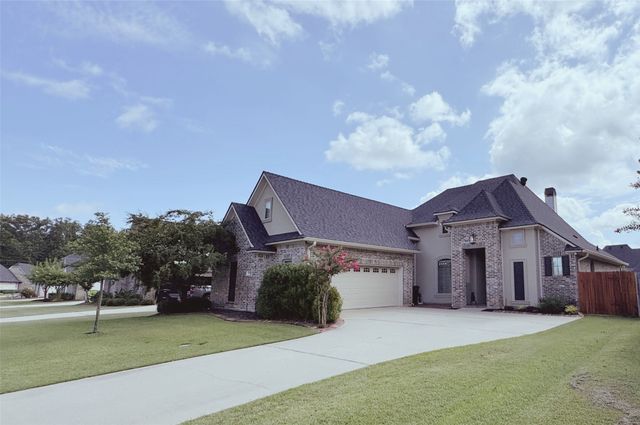 504 Linden Circle, Benton, LA 71006