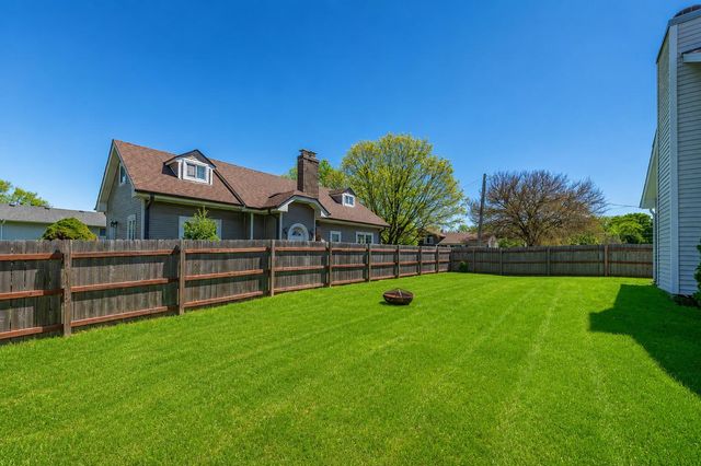 1673 Bloomingdale Road, Glendale Heights, IL 60139