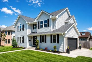1673 Bloomingdale Road, Glendale Heights, IL 60139