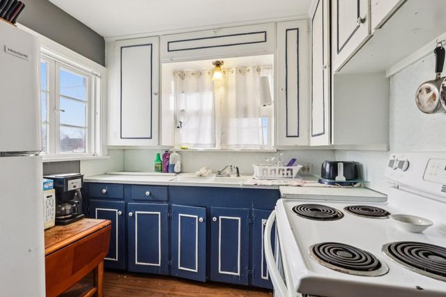 700 Whipple Avenue NW, Canton, OH 44708