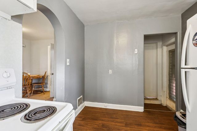 700 Whipple Avenue NW, Canton, OH 44708