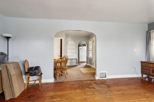 700 Whipple Avenue NW, Canton, OH 44708