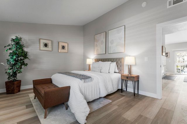 8170 Mountain View Dr F, Pleasanton, CA 94588