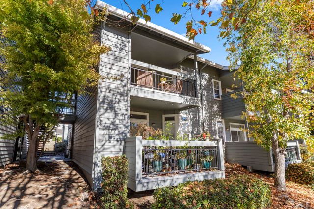 8170 Mountain View Dr F, Pleasanton, CA 94588