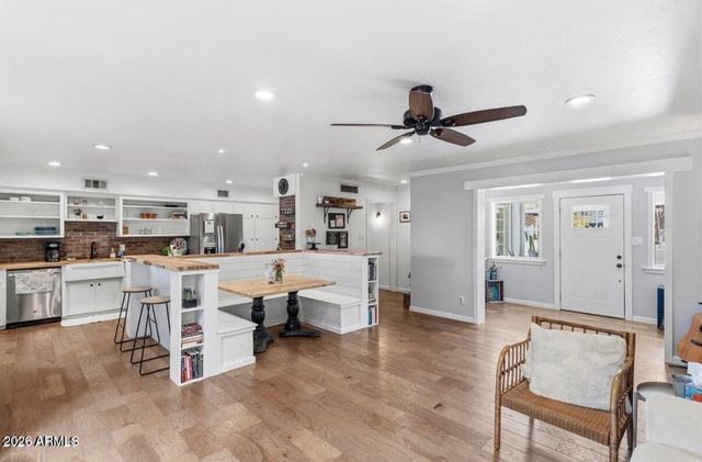 5228 N 15TH Street, Phoenix, AZ 85014