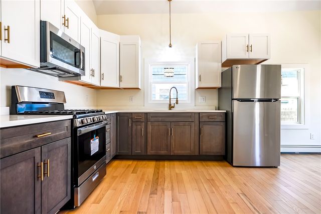 112 Hendrick Street, Providence, RI 02908