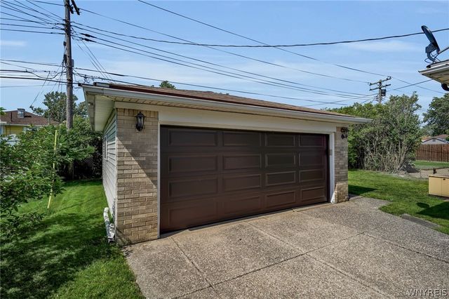 162 Poinciana Parkway, Cheektowaga, NY 14225