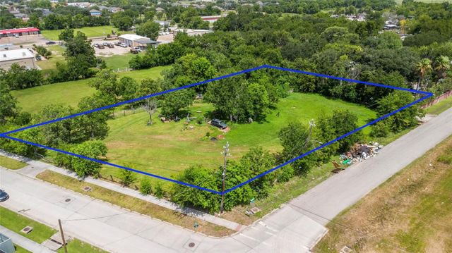 4410 Simsbrook Drive, Houston, TX 77045