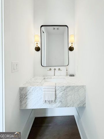 10961 Serenbe Lane, Chattahoochee Hills, GA 30268