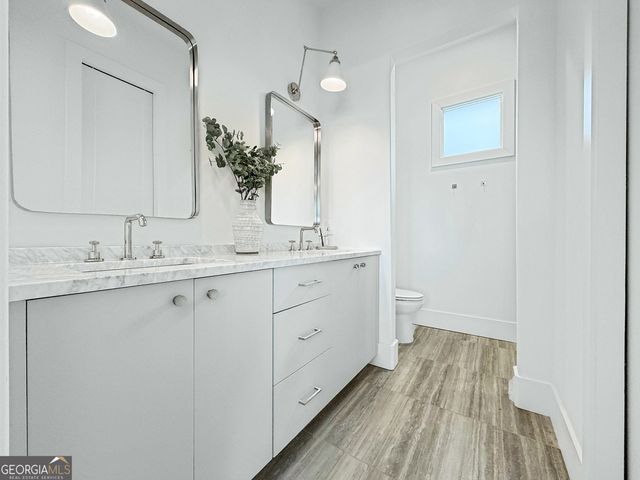 10961 Serenbe Lane, Chattahoochee Hills, GA 30268