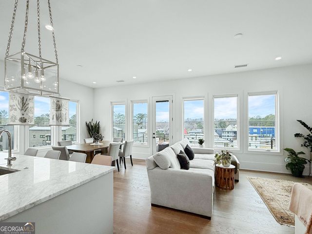 10961 Serenbe Lane, Chattahoochee Hills, GA 30268