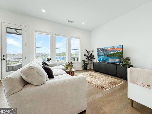 10961 Serenbe Lane, Chattahoochee Hills, GA 30268