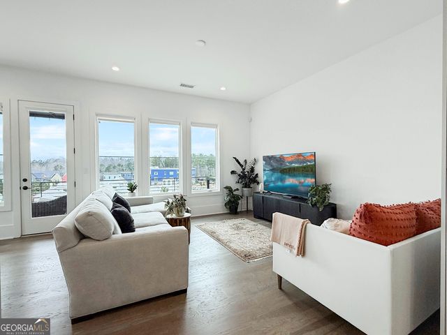 10961 Serenbe Lane, Chattahoochee Hills, GA 30268