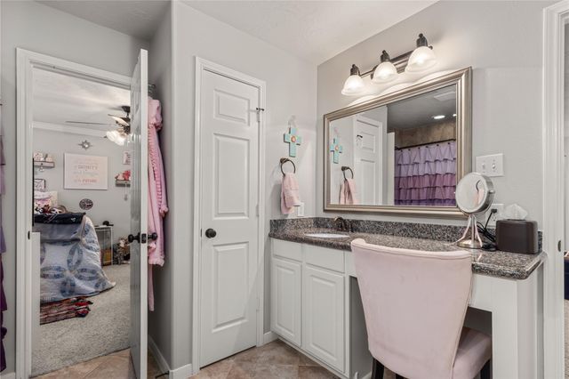 2205 Lisa Lane, Deer Park, TX 77536