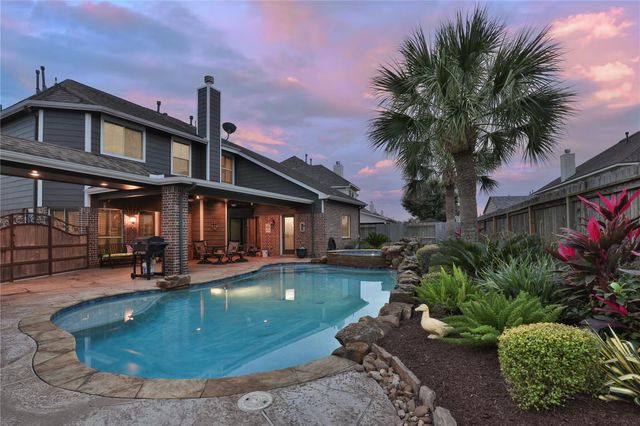 2205 Lisa Lane, Deer Park, TX 77536