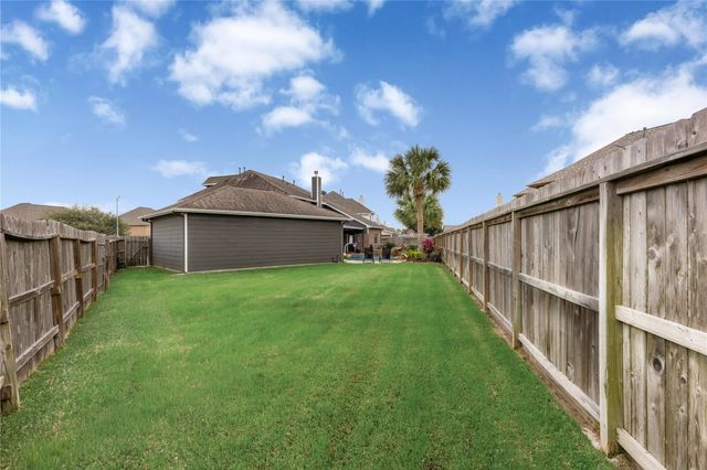 2205 Lisa Lane, Deer Park, TX 77536