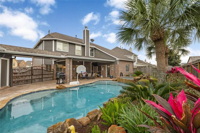 2205 Lisa Lane, Deer Park, TX 77536