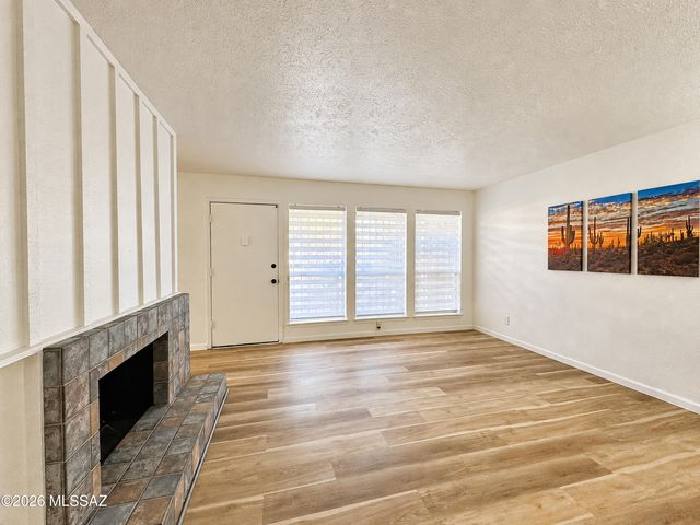 1620 N Wilmot Rd Unit S340, Tucson, AZ 85712