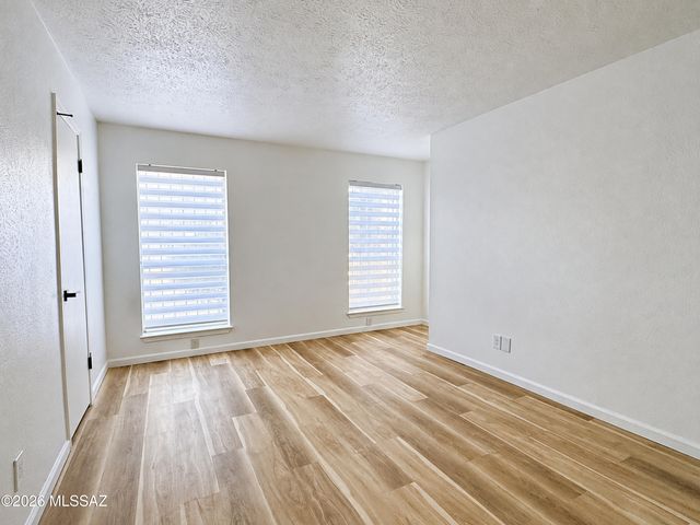 1620 N Wilmot Rd Unit S340, Tucson, AZ 85712