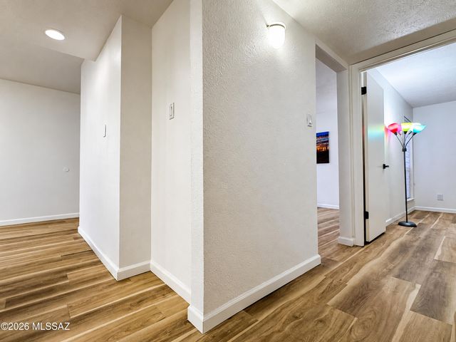 1620 N Wilmot Rd Unit S340, Tucson, AZ 85712