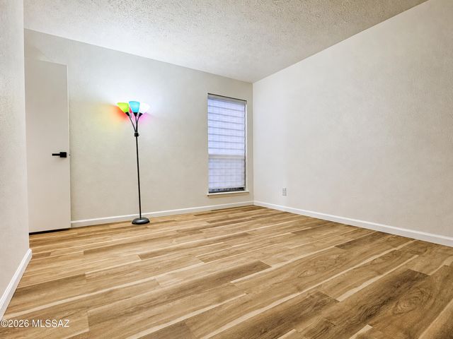 1620 N Wilmot Rd Unit S340, Tucson, AZ 85712