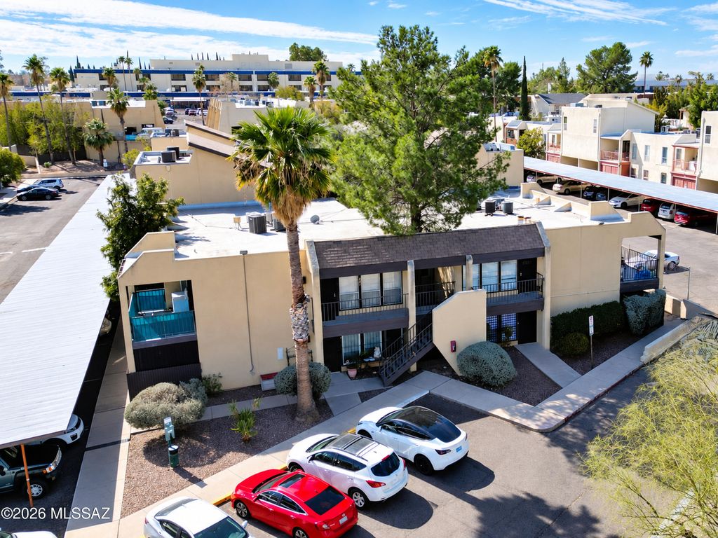 1620 N Wilmot Rd Unit S340, Tucson, AZ 85712