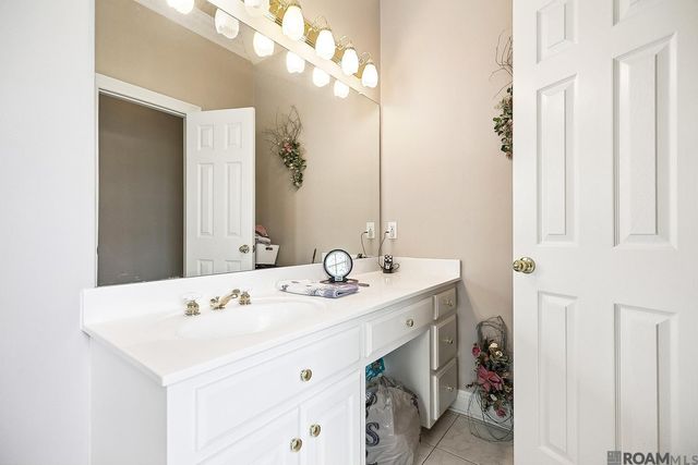 15172 Bluffwood Cir, Prairieville, LA 70769