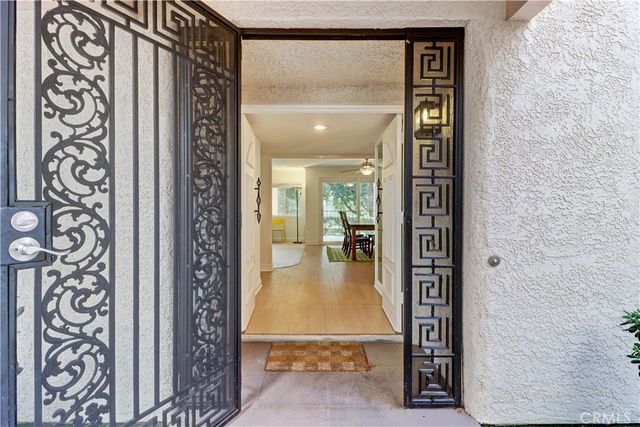 5519 Paseo Del Lago 1G, Laguna Woods, CA 92637