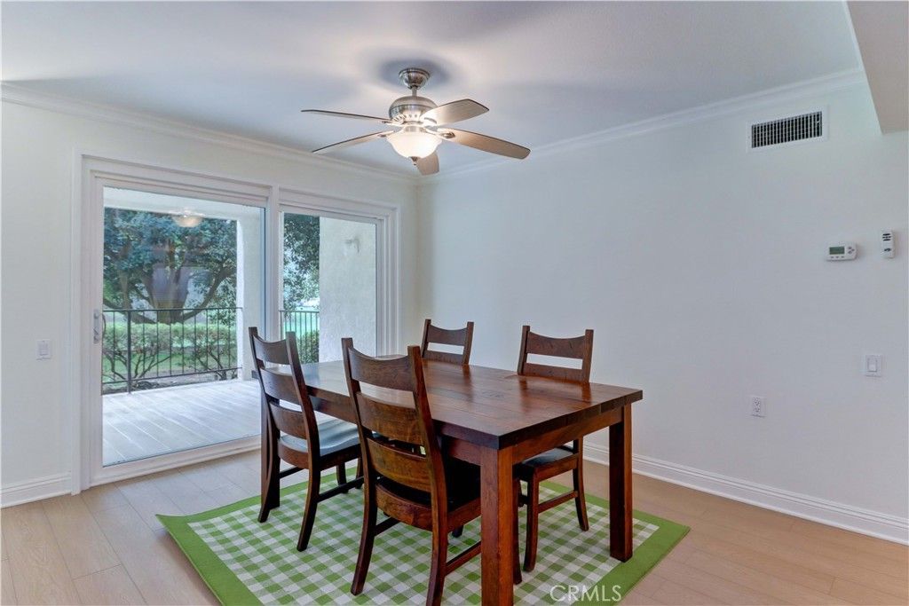 Image 5 of property listing at 5519 Paseo Del Lago 1G, Laguna Woods, CA 92637