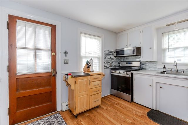 36 Walton Street, Providence, RI 02908