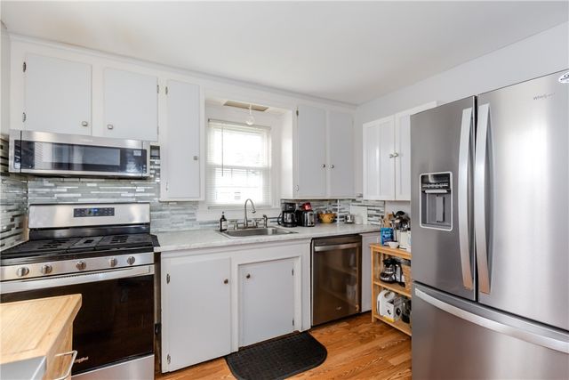 36 Walton Street, Providence, RI 02908
