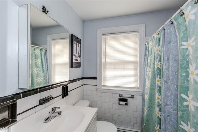 36 Walton Street, Providence, RI 02908