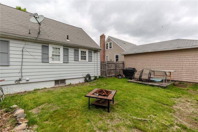 36 Walton Street, Providence, RI 02908