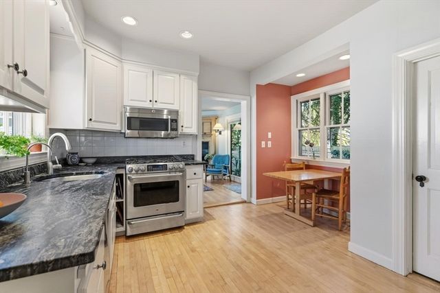 12 Hancock St, Winchester, MA 01890