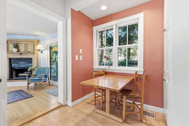 12 Hancock St, Winchester, MA 01890