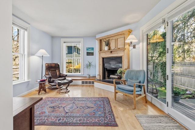 12 Hancock St, Winchester, MA 01890