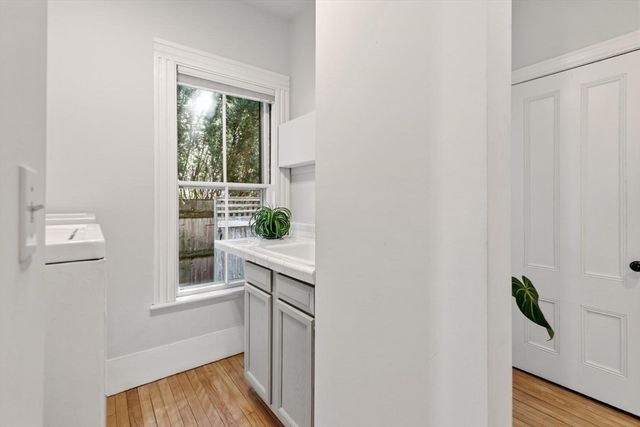 12 Hancock St, Winchester, MA 01890