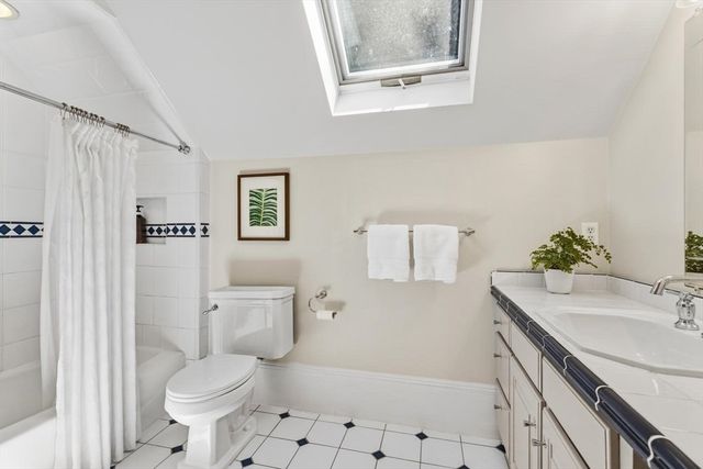 12 Hancock St, Winchester, MA 01890