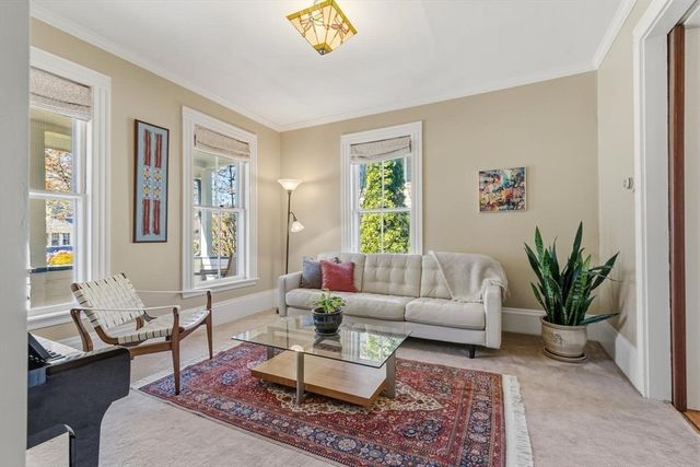 12 Hancock St, Winchester, MA 01890