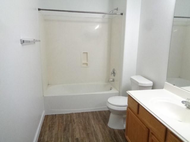 9507 Maple Green Lane, Houston, TX 77044