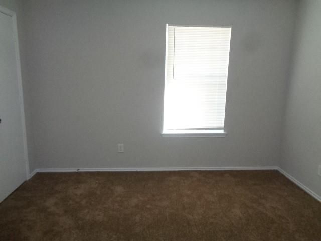 9507 Maple Green Lane, Houston, TX 77044