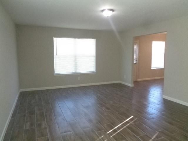 9507 Maple Green Lane, Houston, TX 77044