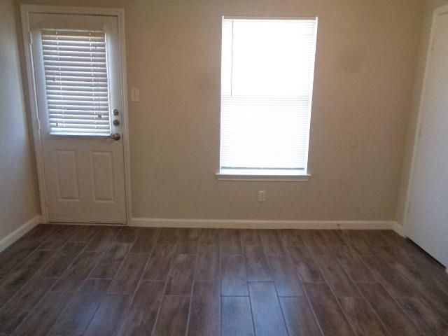 9507 Maple Green Lane, Houston, TX 77044