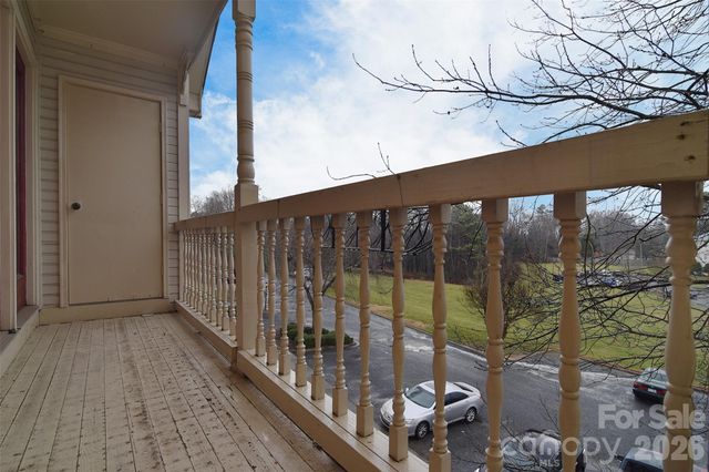 6120 Meadow Rose Lane, Charlotte, NC 28215