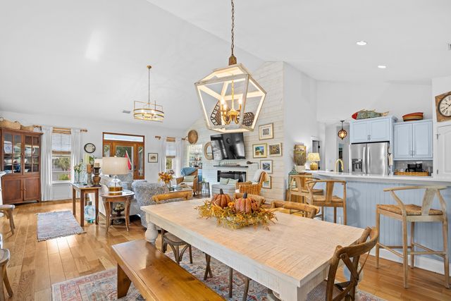 48 Cottage Dr., Murrells Inlet, SC 29576