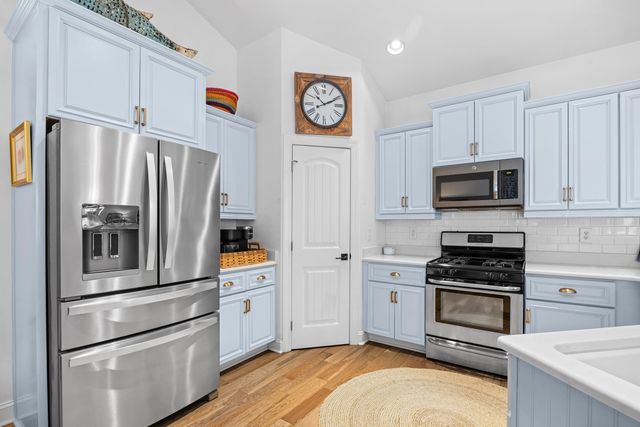 48 Cottage Dr., Murrells Inlet, SC 29576