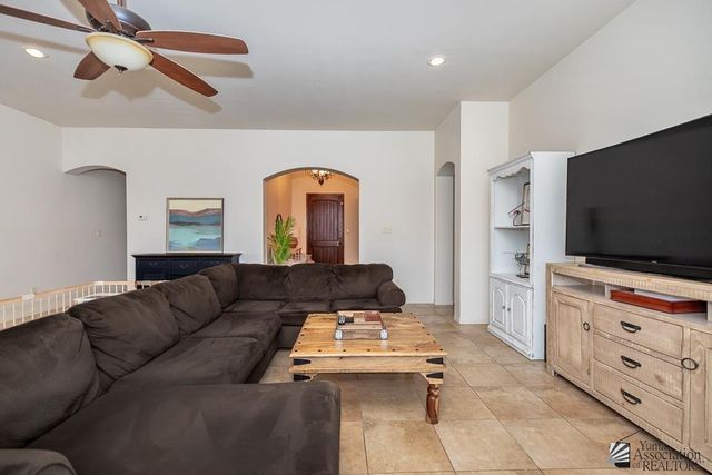 7955 E 38 St, Yuma, AZ 85365