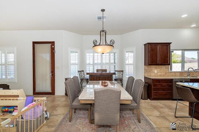 7955 E 38 St, Yuma, AZ 85365