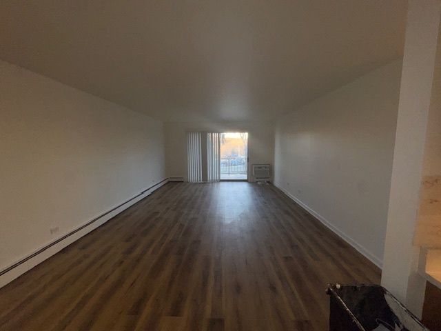 1198 Royal Glen Drive 204E, Glen Ellyn, IL 60137